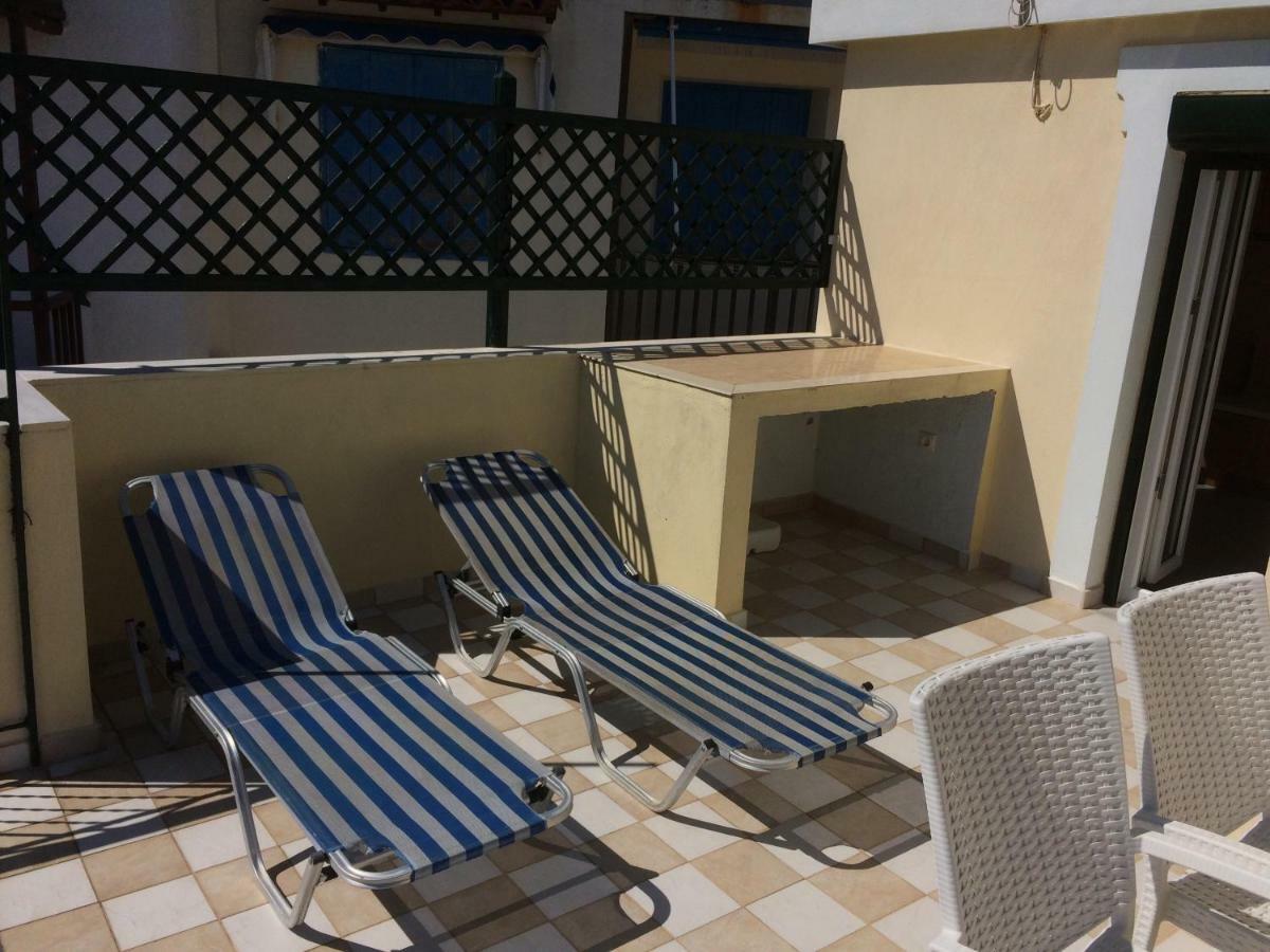 Angies House Apartamento Skopelos Town Exterior foto
